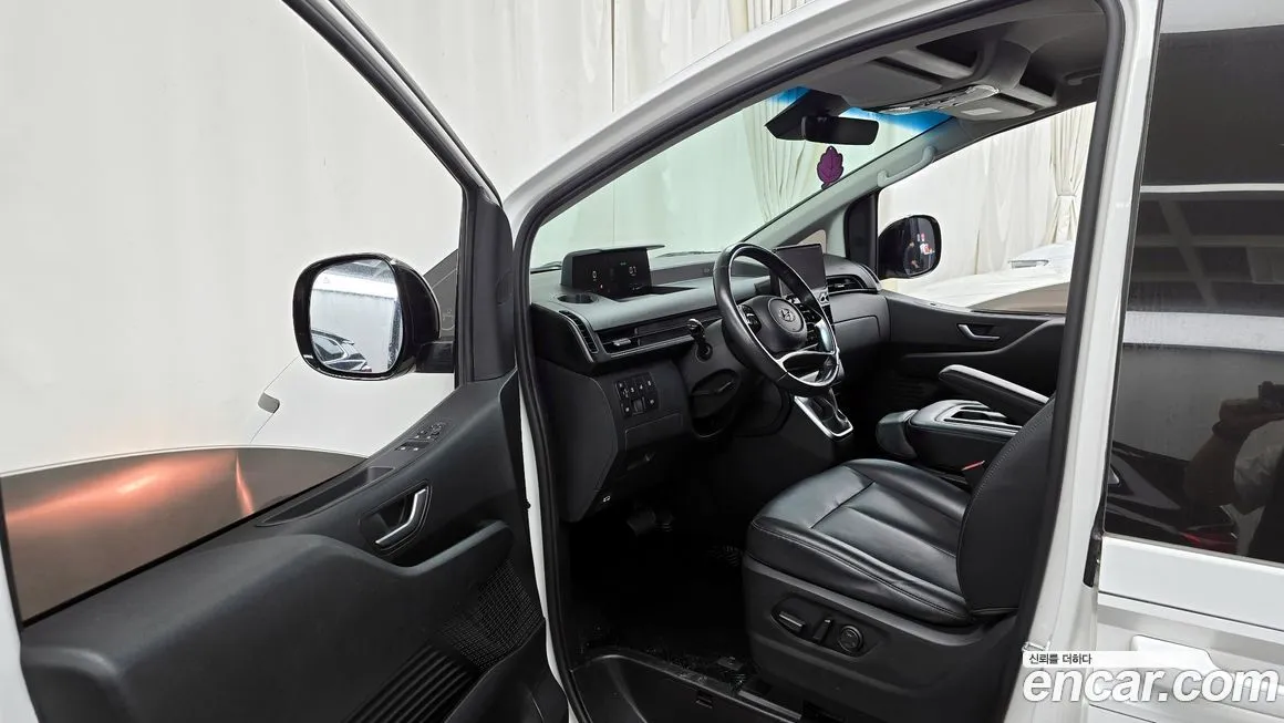 Hyundai Staria 2023 из KR, фото 5