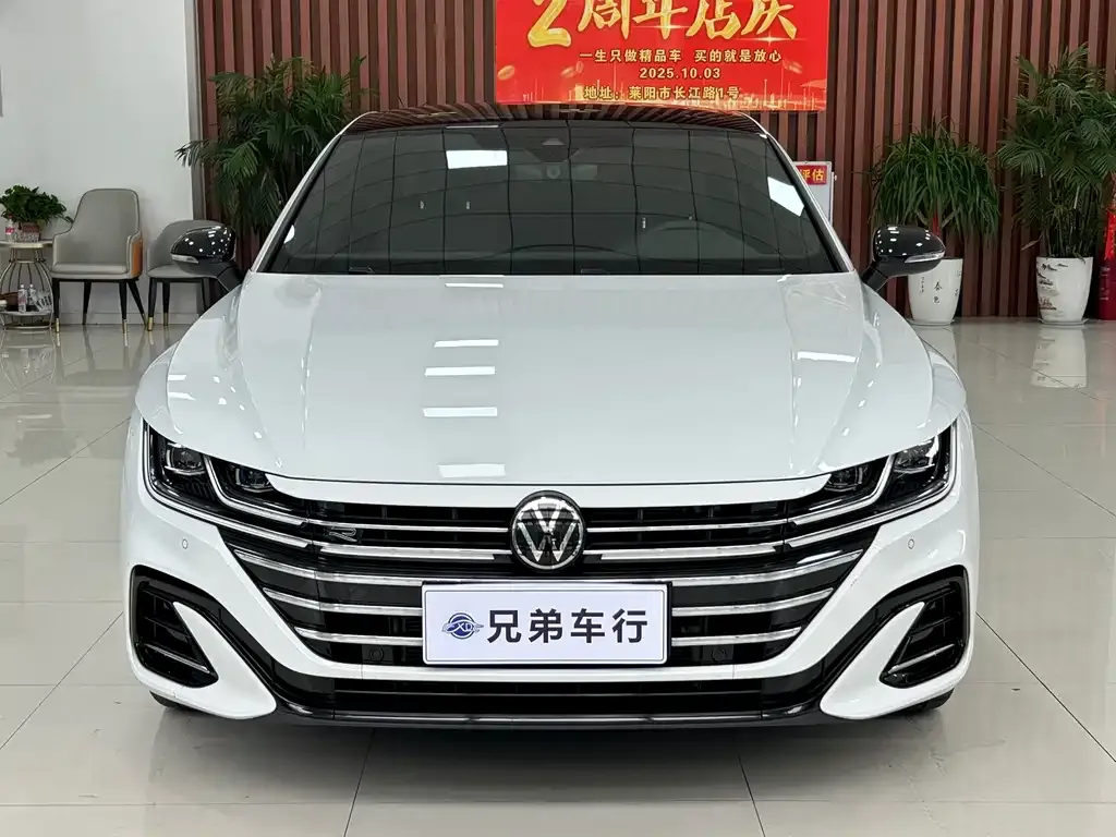 Volkswagen CC 2024 из CN, фото 1