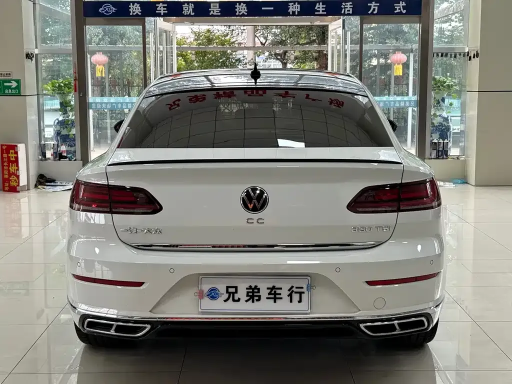 Volkswagen CC 2024 из CN, фото 8