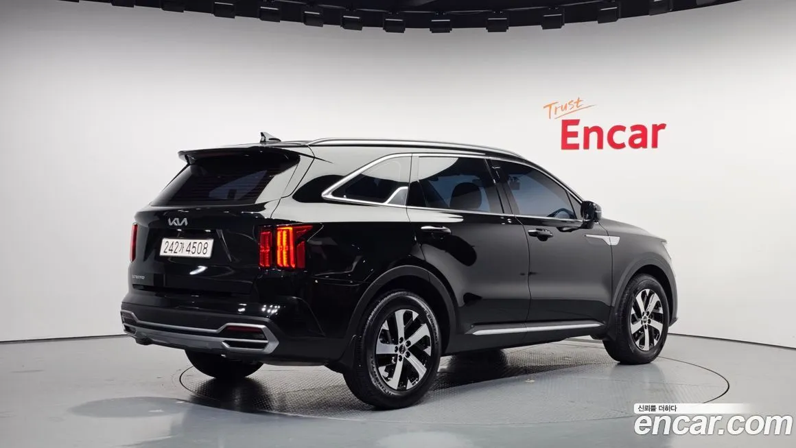 Kia Sorento — фото 2