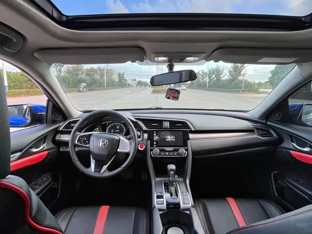 Honda Civic 2021 из CN, фото 5