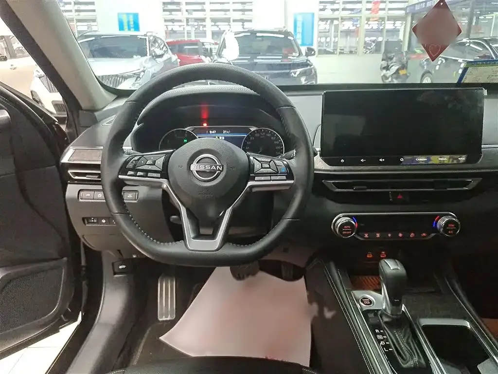 Nissan Teana — фото 4