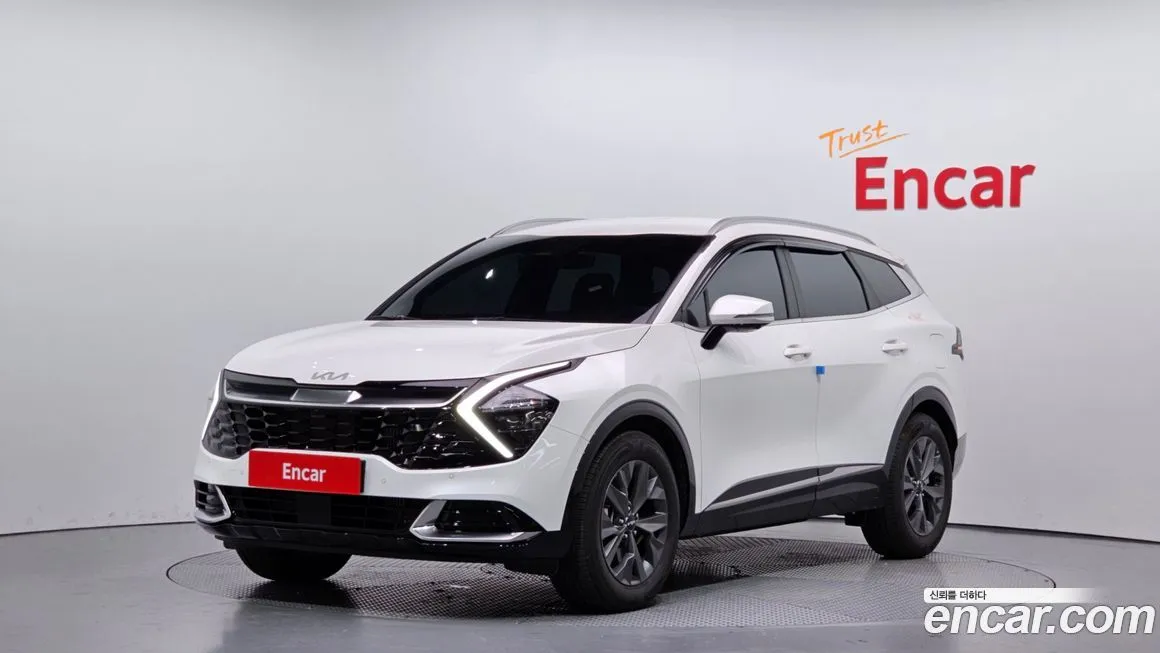 Kia Sportage — фото 1