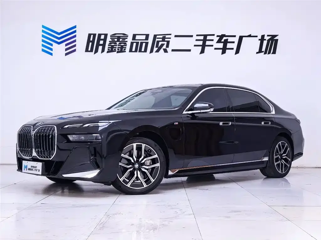 BMW i7 2024 из CN, фото 2