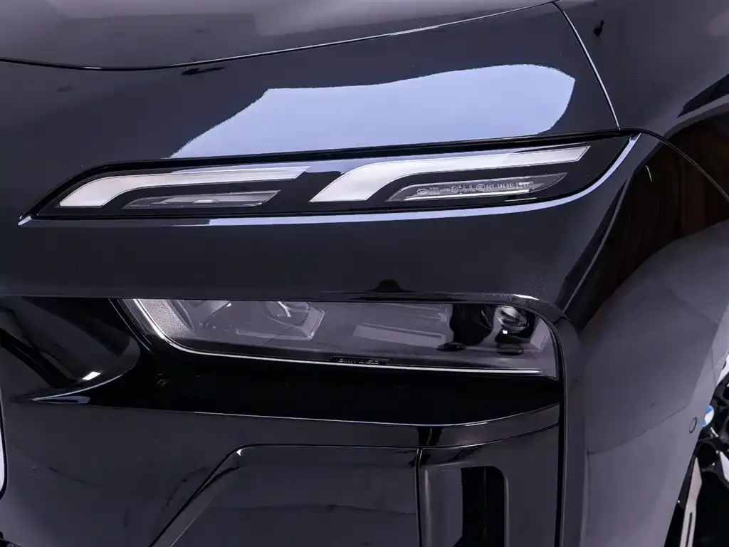 BMW i7 2024 из CN, фото 4