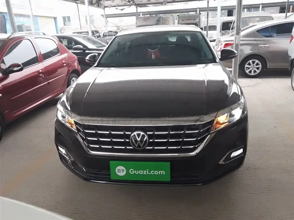 Volkswagen Passat — фото 3
