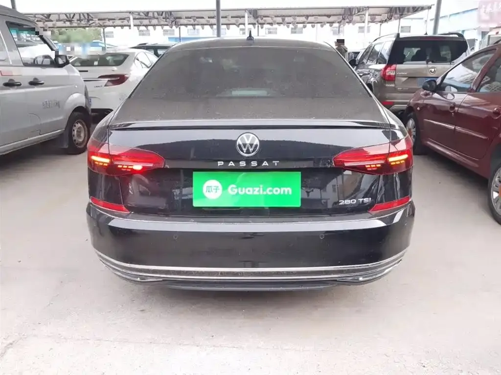 Volkswagen Passat — фото 6
