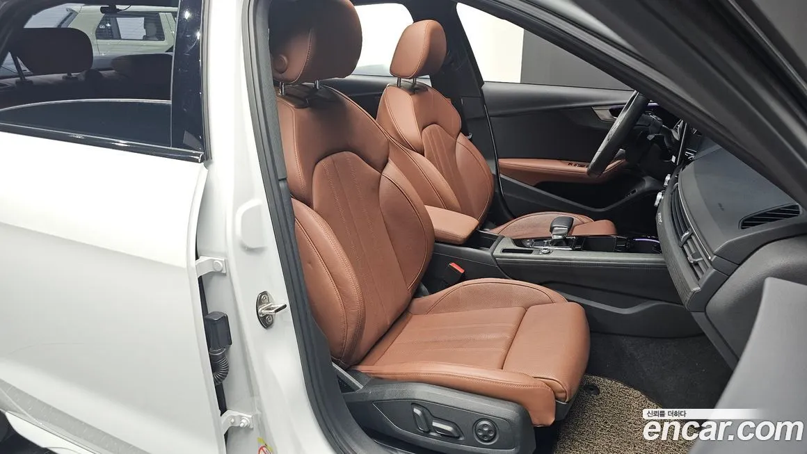 Audi A4 2023 из KR, фото 10