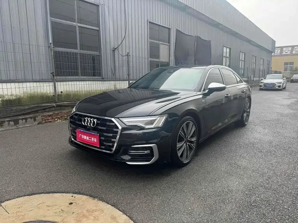 Audi A6L 2023 из CN, фото 1