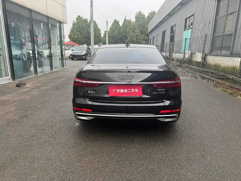 Audi A6L 2023 из CN, фото 5