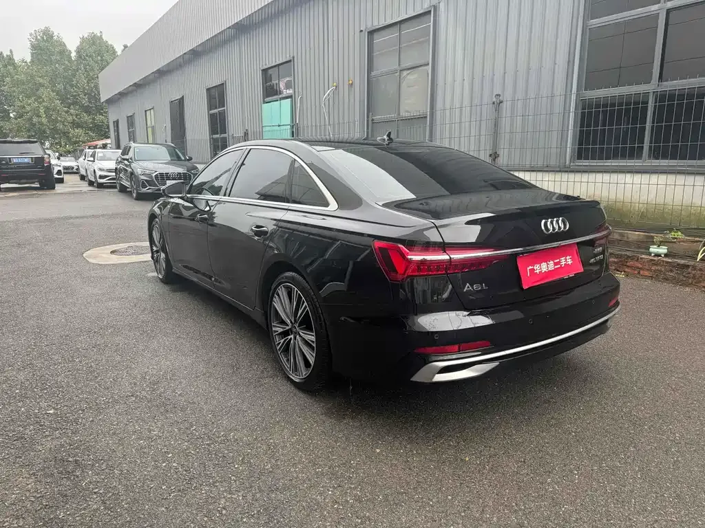 Audi A6L 2023 из CN, фото 7