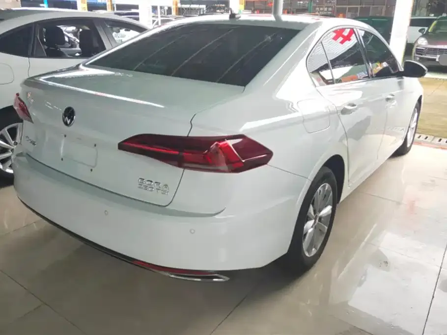 Volkswagen Bora 2021 из CN, фото 3