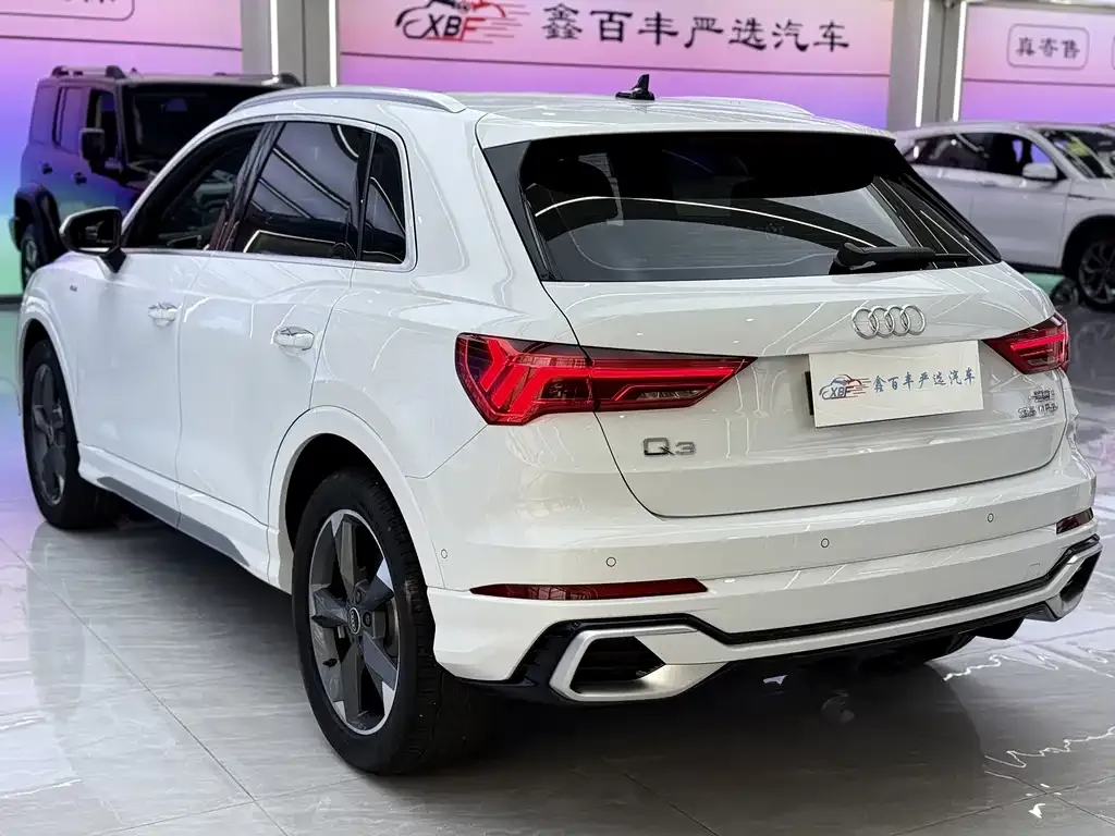Audi Q3 2024 из CN, фото 9