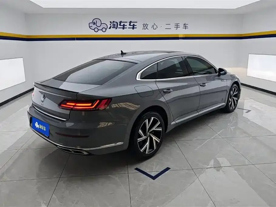 Volkswagen CC — фото 3
