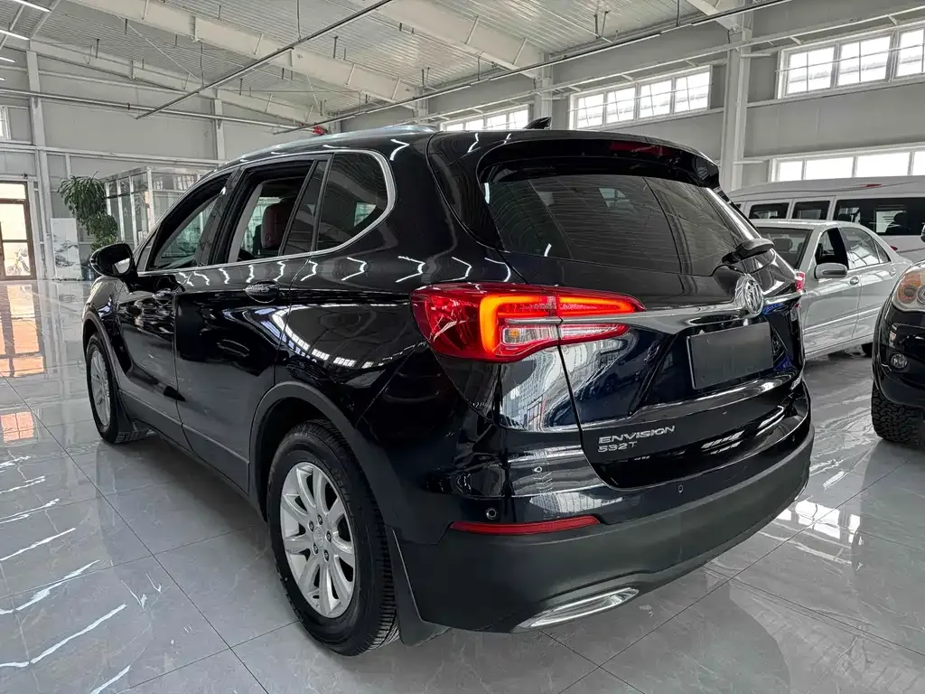 Buick Envision Plus — фото 7
