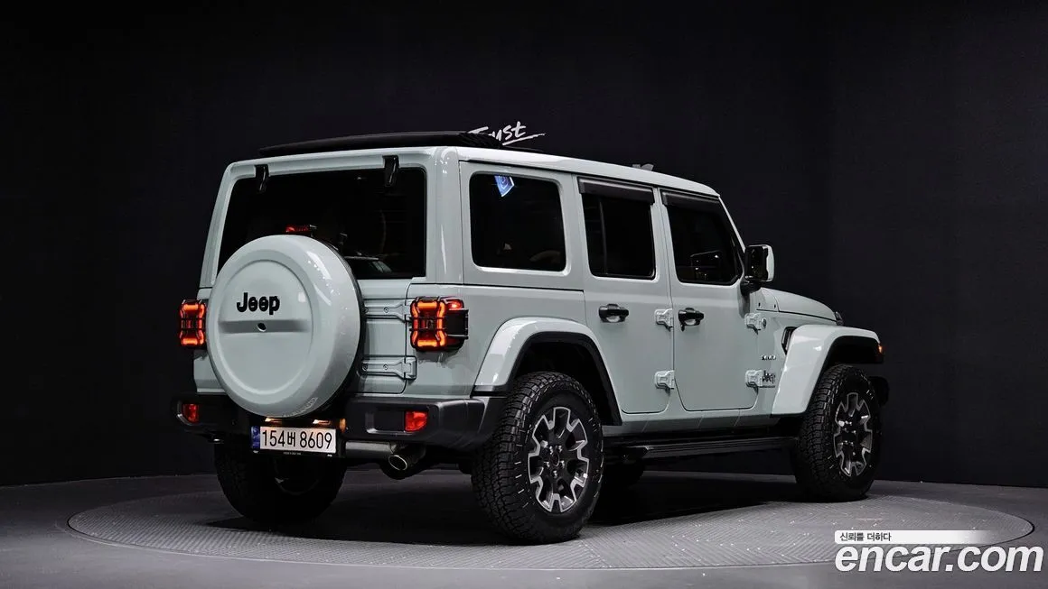 Jeep Wrangler 2024 из KR, фото 2