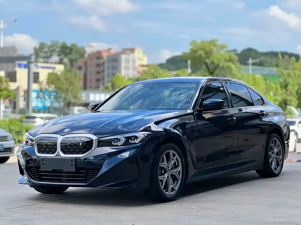 BMW i3 2023 из CN, фото 1