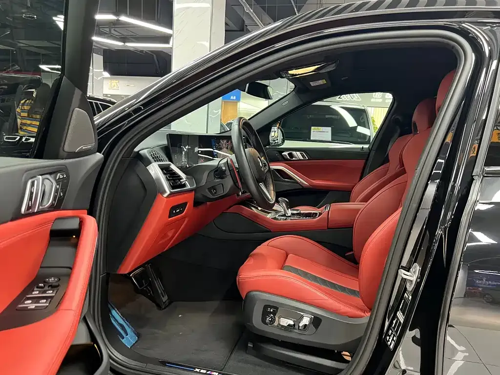 BMW X6 M 2025 из CN, фото 4
