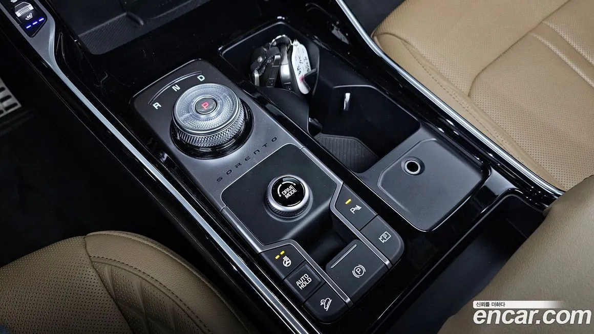 Kia Sorento — фото 9