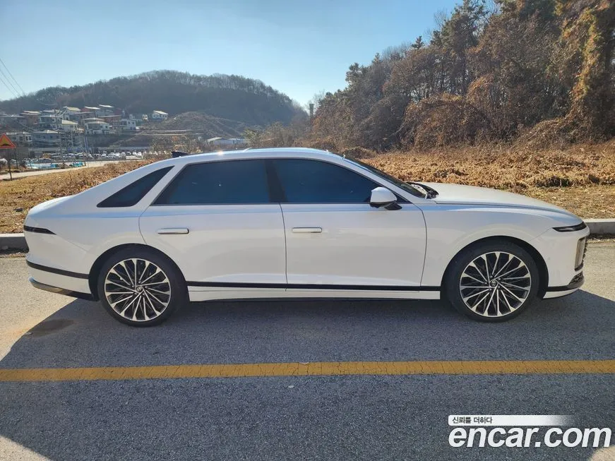 Hyundai Grandeur 2023 из KR, фото 7