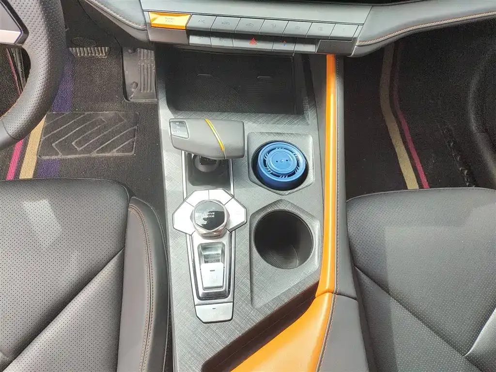 Changan UNI-V 2022 из CN, фото 4