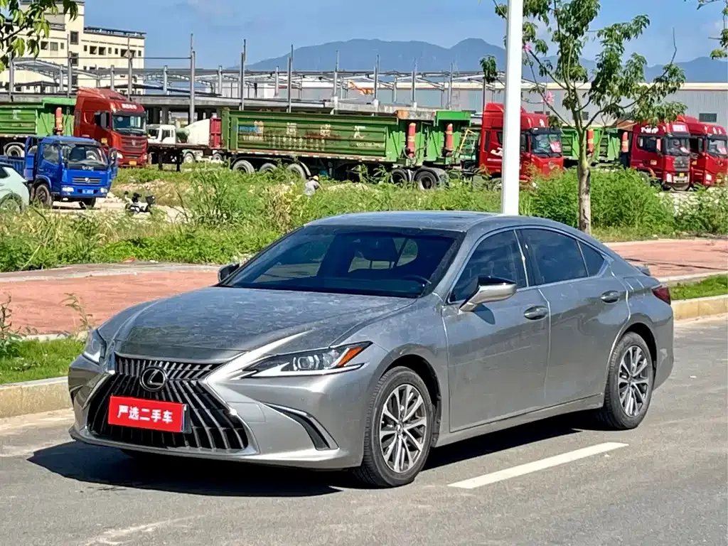 Lexus ES 2022 из CN, фото 1