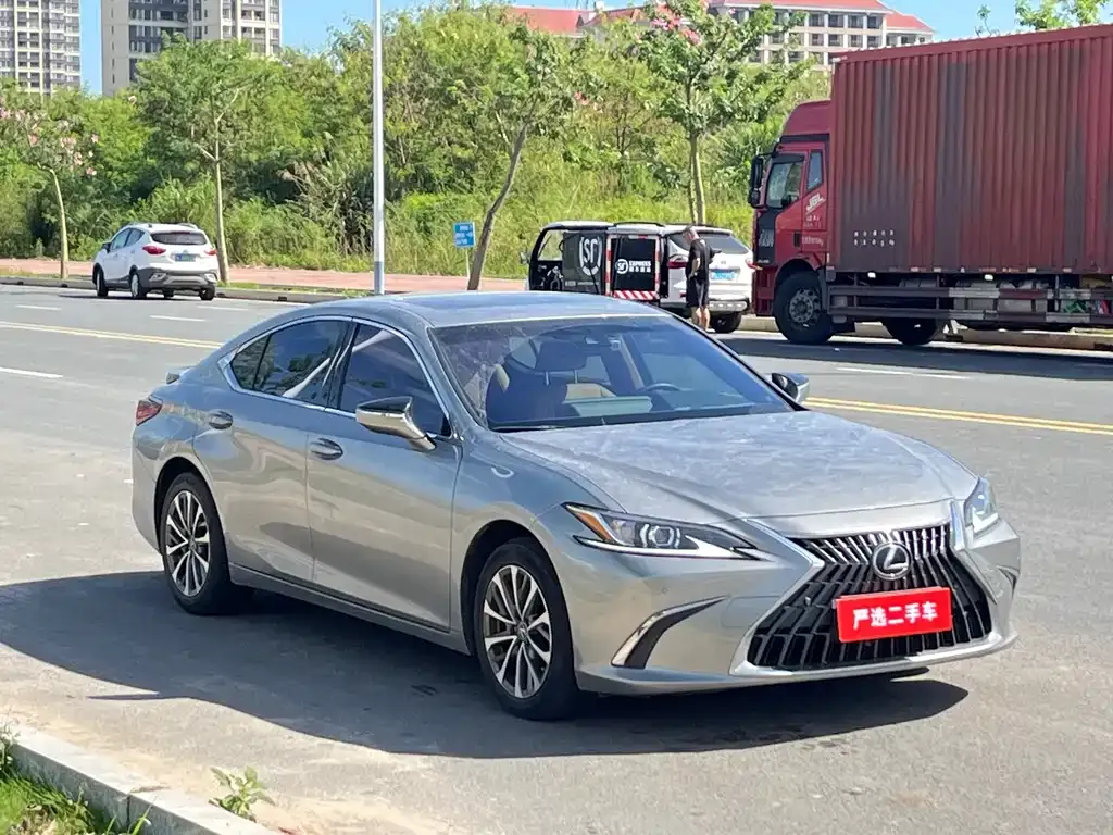 Lexus ES 2022 из CN, фото 3