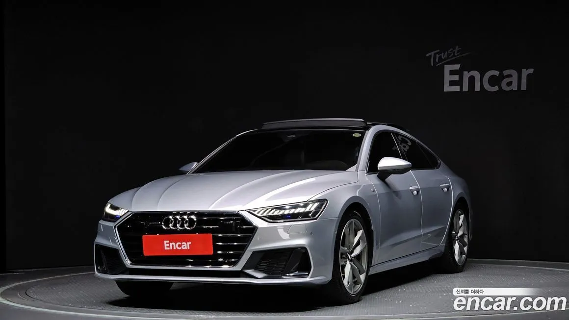 Audi A7 — фото 1