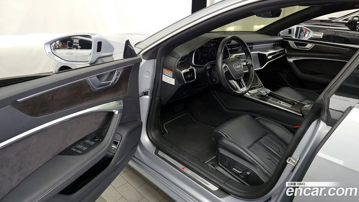 Audi A7 — фото 10