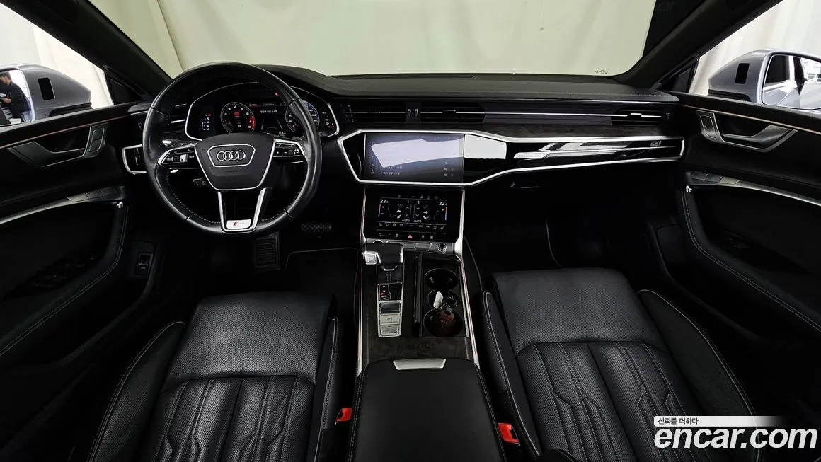 Audi A7 — фото 7