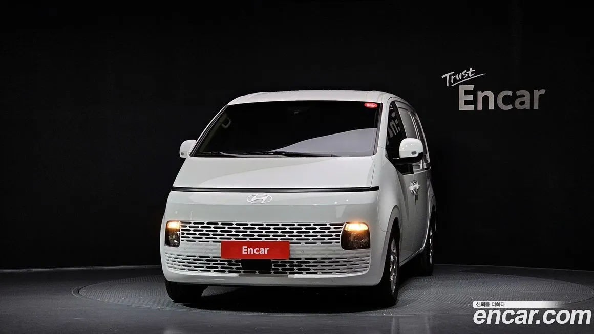 Hyundai Staria 2025 из KR, фото 3