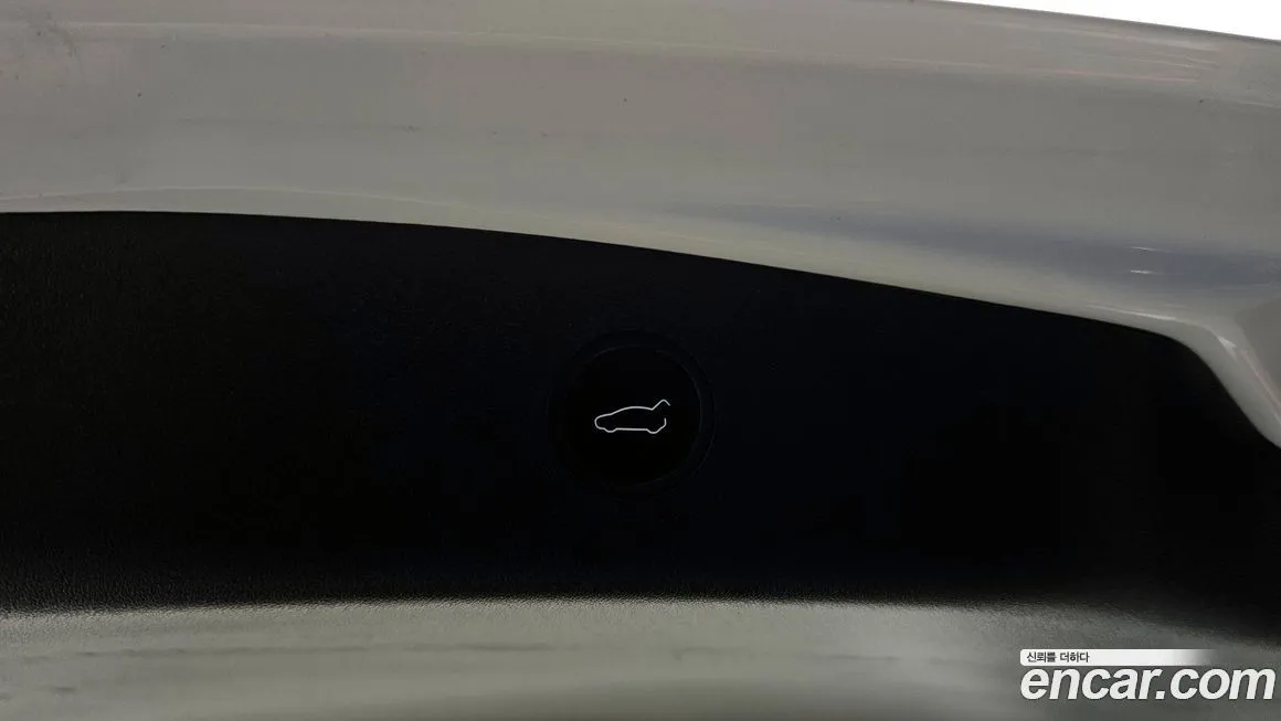 Tesla Model 3 — фото 10