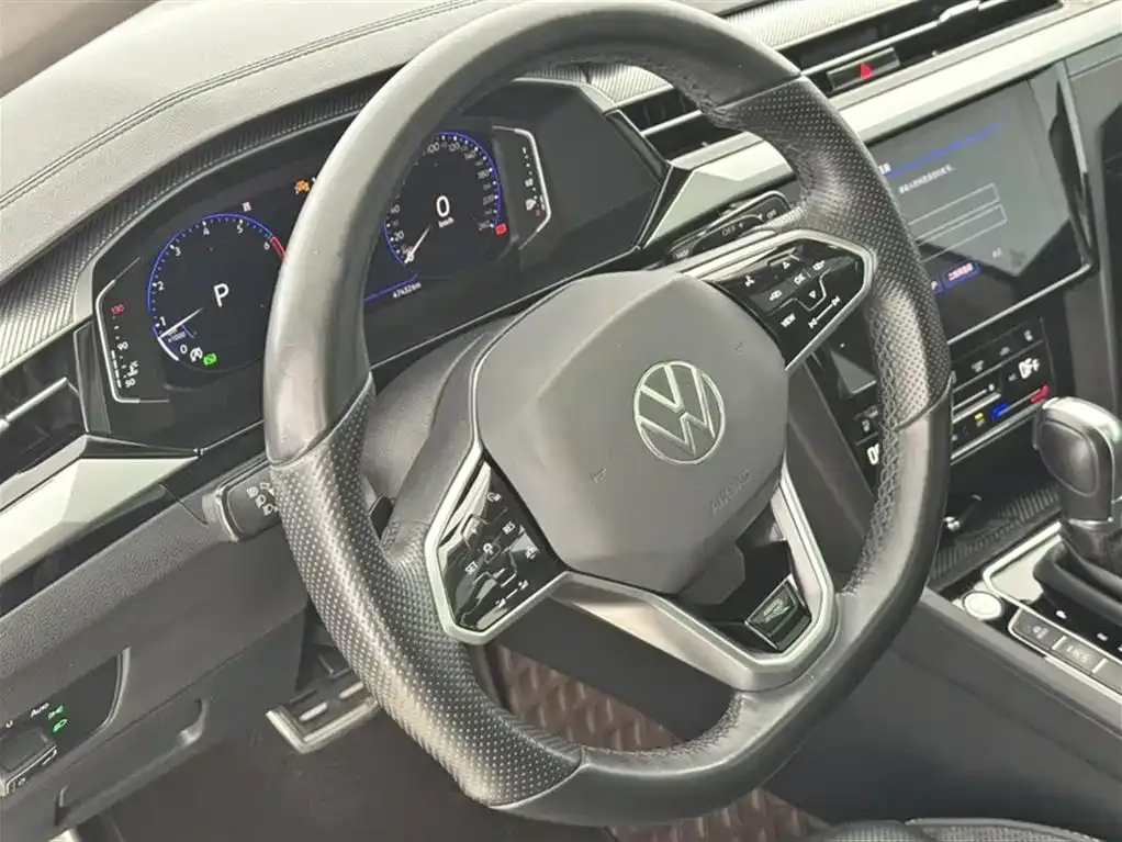 Volkswagen CC — фото 3