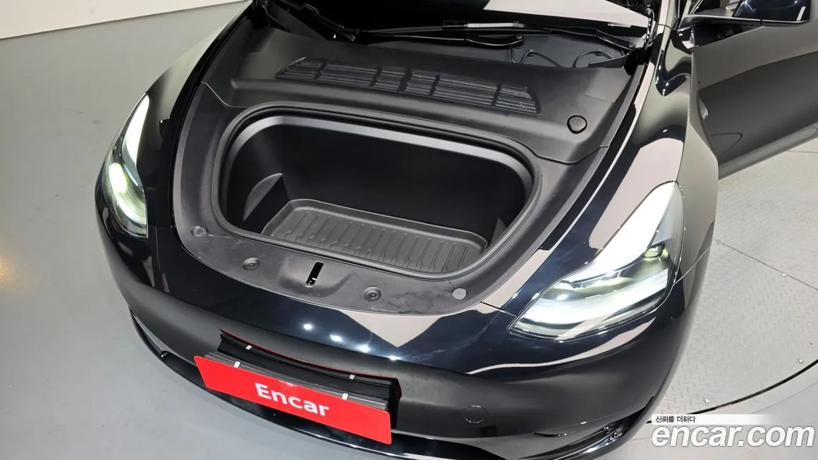 Tesla Model Y 2025 из KR, фото 6