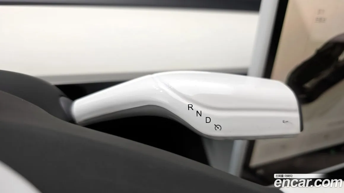 Tesla Model Y 2025 из KR, фото 9