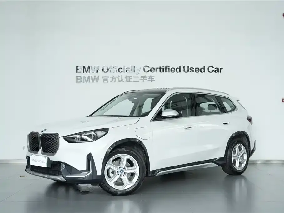 BMW iX1 2024 из CN, фото 1
