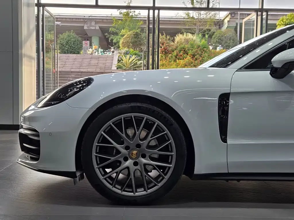 Porsche Panamera 2024 из CN, фото 4