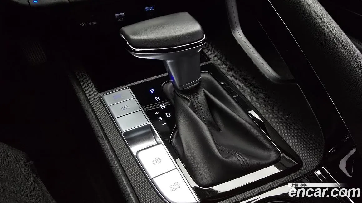 Hyundai AVANTE — фото 9