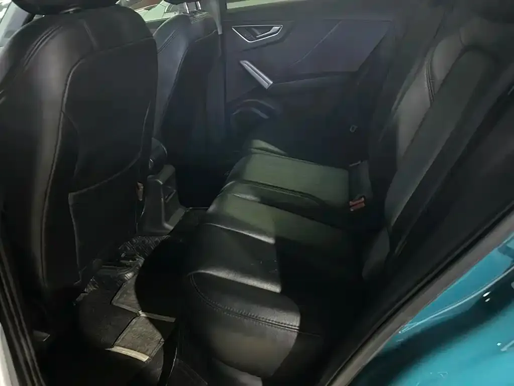 Audi Q2L 2021 из CN, фото 8