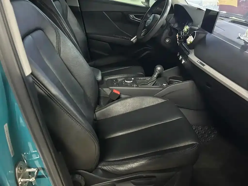 Audi Q2L 2021 из CN, фото 9