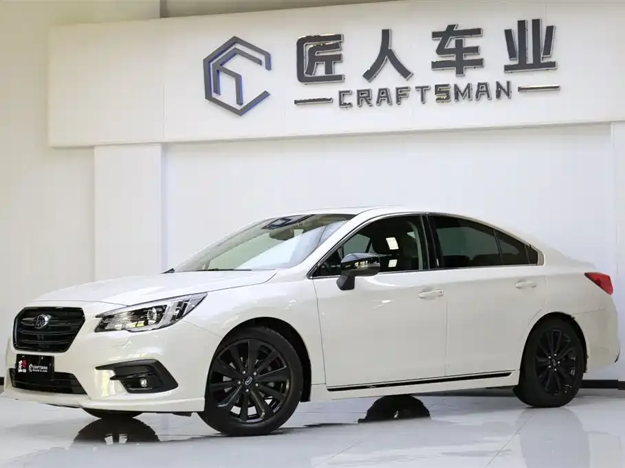 Subaru Legacy 2022 из CN, фото 3