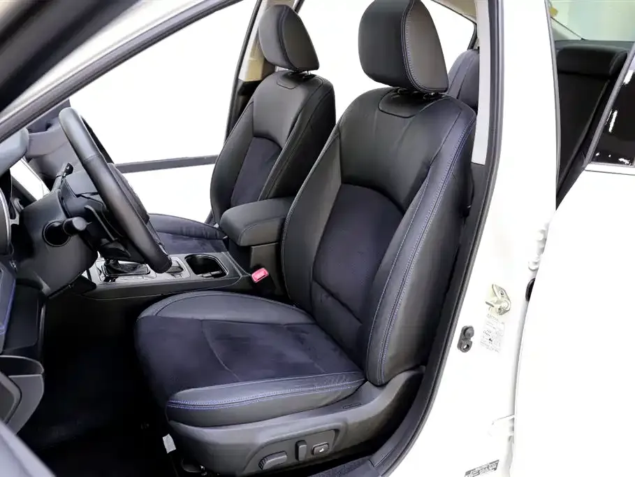 Subaru Legacy 2022 из CN, фото 7
