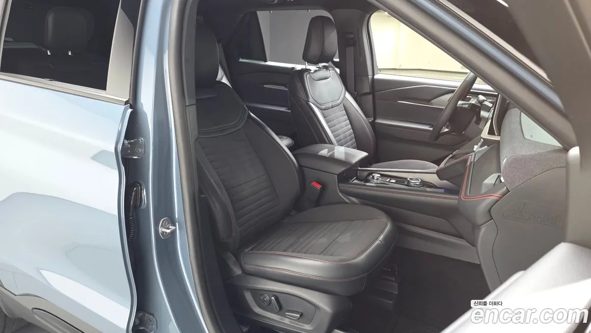 Ford Explorer 2025 из KR, фото 10