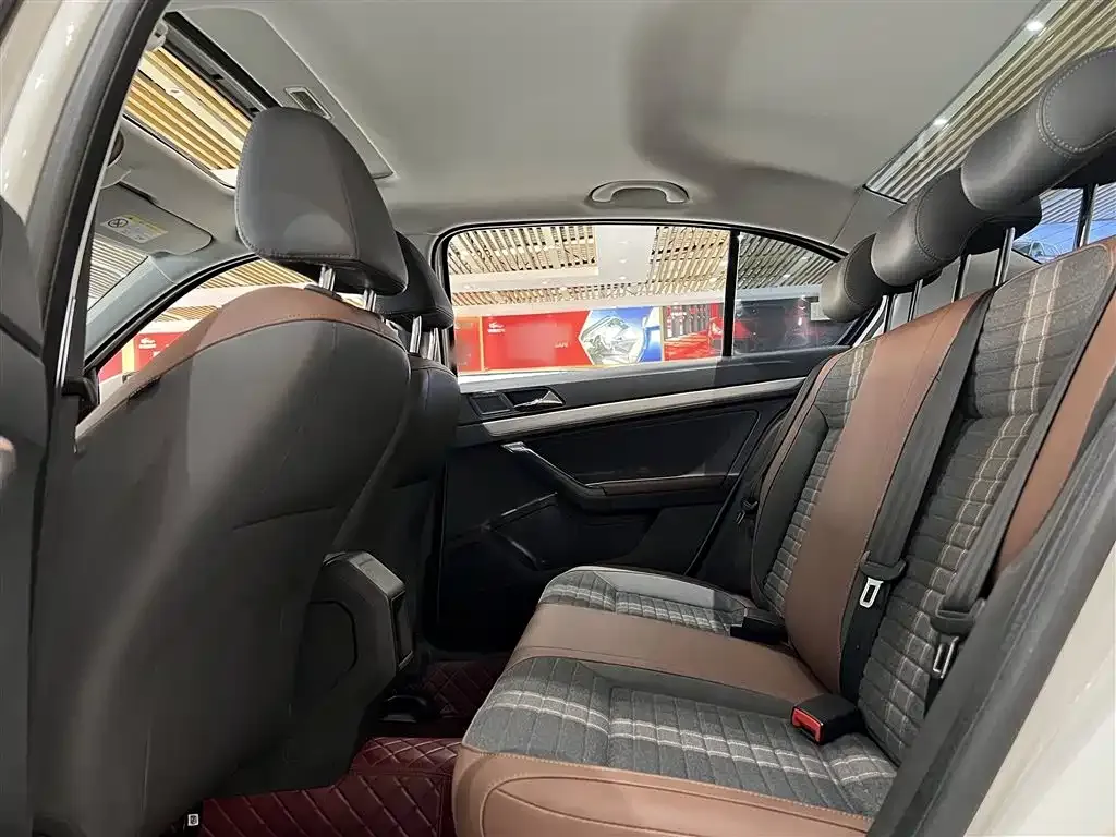 Volkswagen Lavida 2022 из CN, фото 2