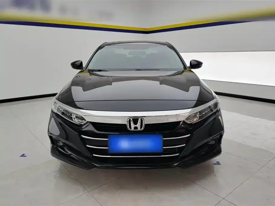Honda Accord — фото 3