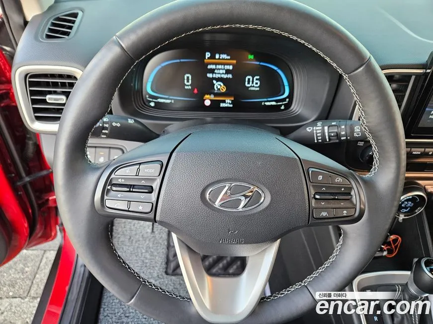 Hyundai Venue 2023 из KR, фото 10