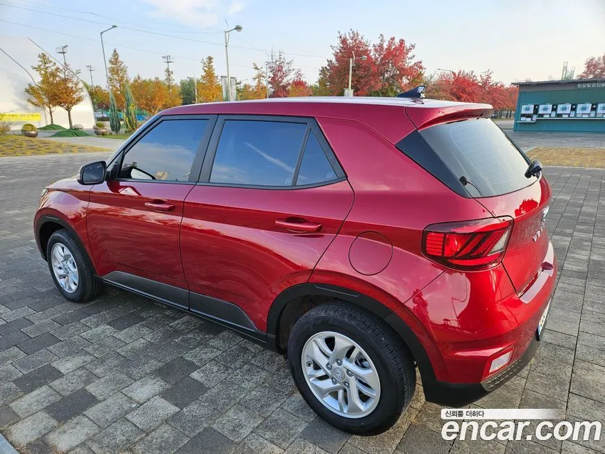 Hyundai Venue 2023 из KR, фото 4