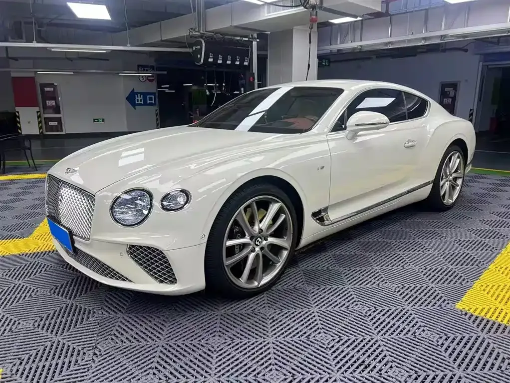 Bentley Continental — фото 1