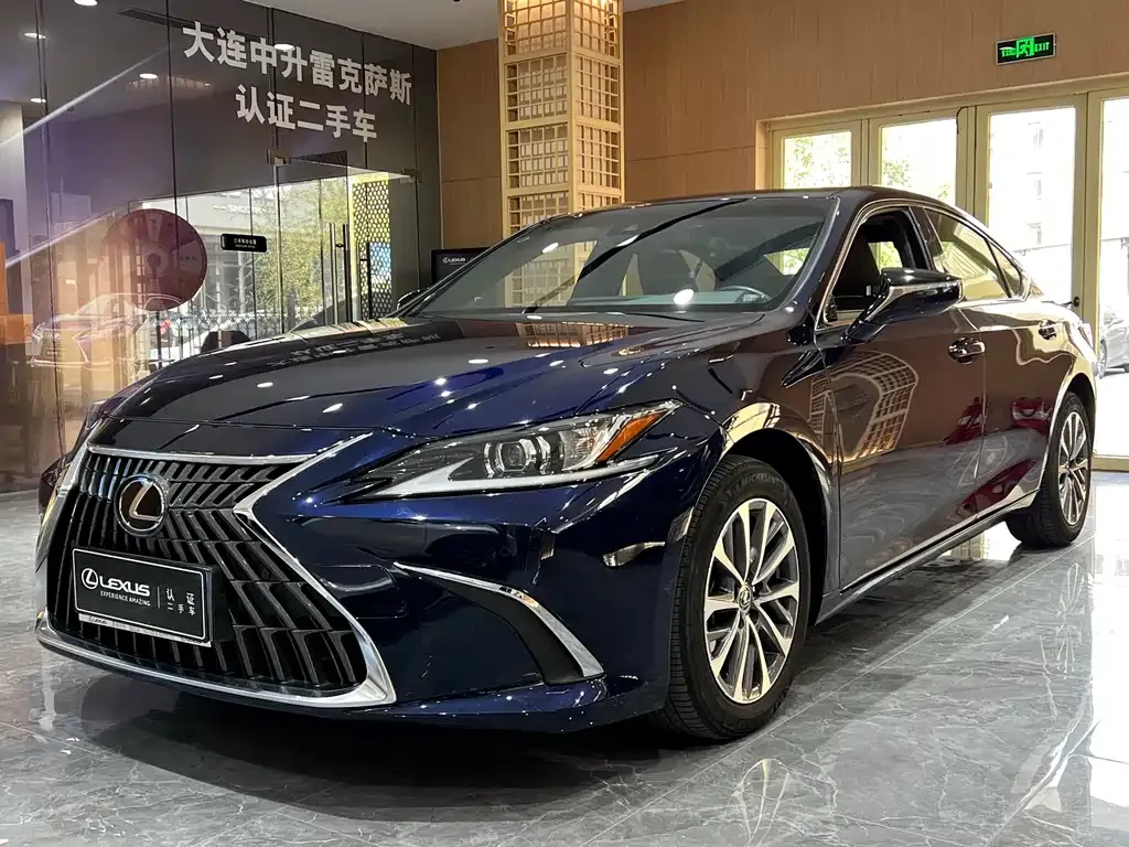 Lexus ES 2023 из CN, фото 1
