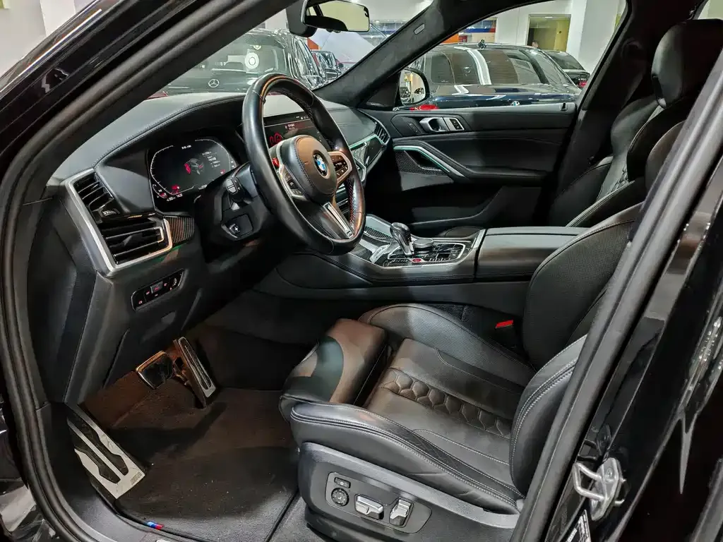 BMW X6 M 2022 из CN, фото 6
